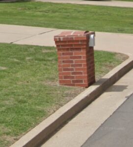 Brick mailbox leamomg 15 degrees back